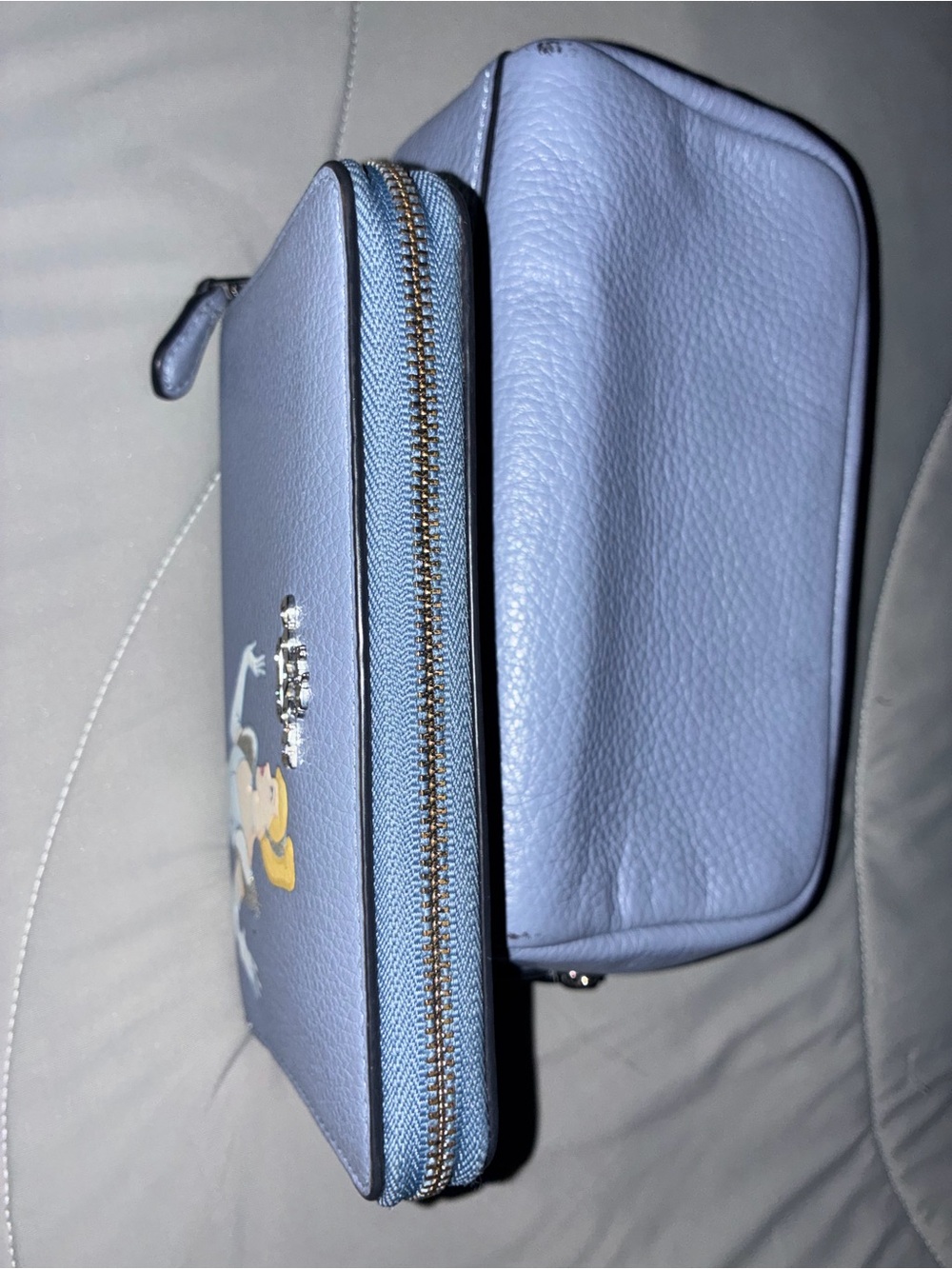 2021 Limited Edition Coach x Disney Wallet and Cosmetic Bag - Picture 6 of 10